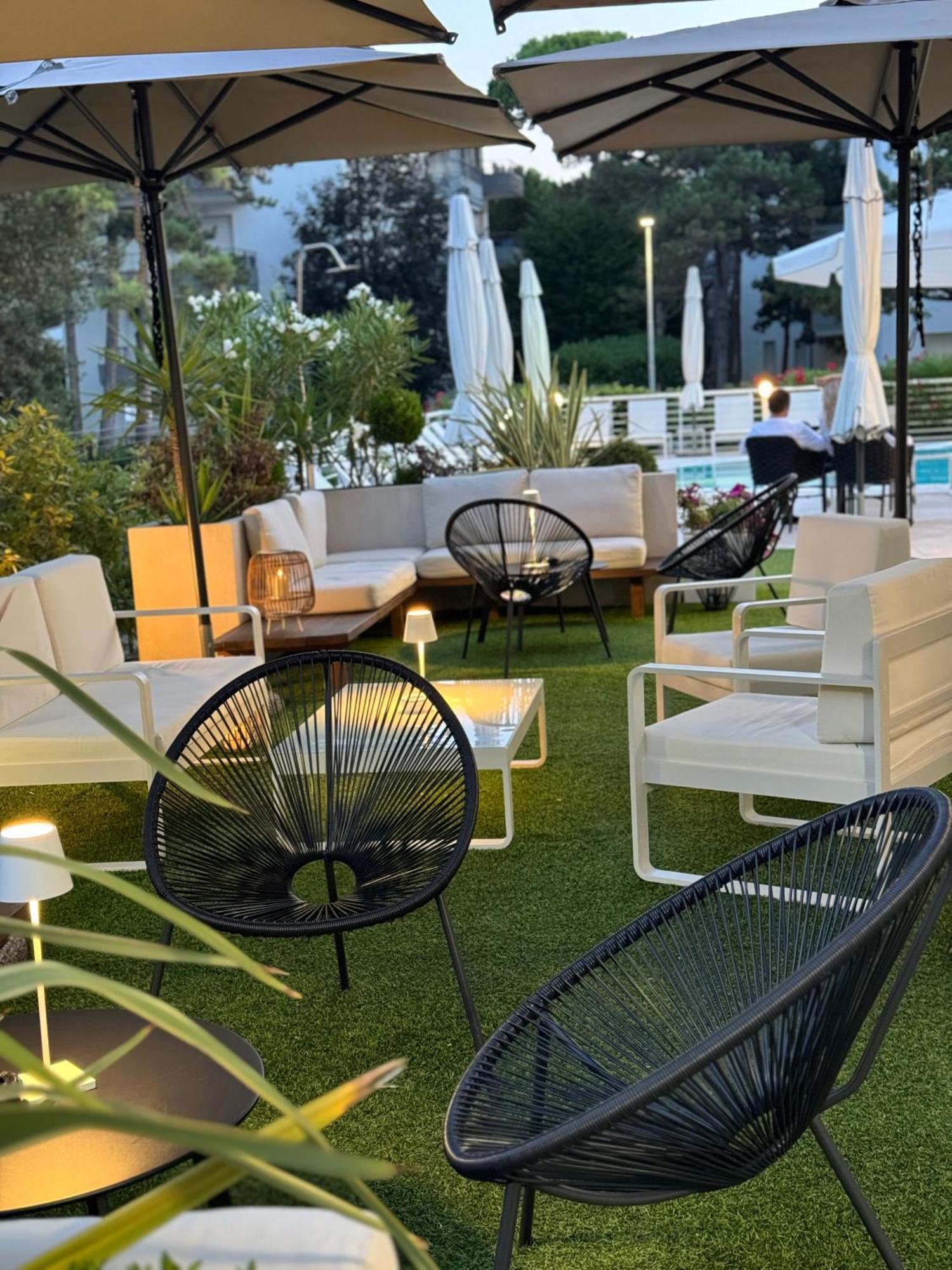 Hotel San Francisco Lignano Sabbiadoro Exterior photo